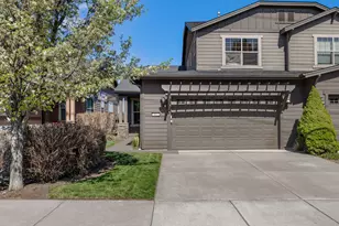 863 SW Blakely Rd, Bend, OR 97702 - Photo 25