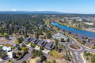 863 SW Blakely Rd, Bend, OR 97702 - Photo 33