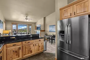 863 SW Blakely Rd, Bend, OR 97702 - Photo 11
