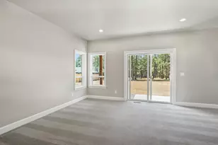 60163 Crater Rd, Bend, OR 97702 - Photo 15