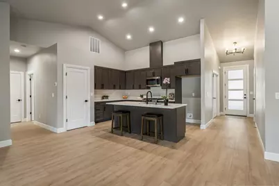 60163 Crater Road, Bend, OR 97702 - Photo 11