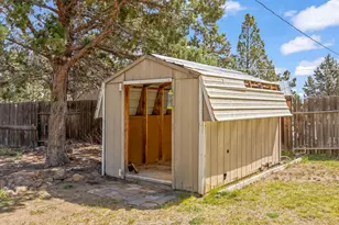 2236 NE Meadow Ln, Bend, OR 97701 - Photo 41