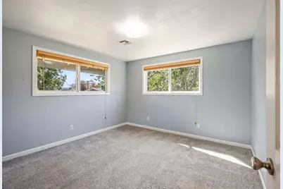 2236 NE Meadow Lane, Bend, OR 97701 - Photo 21