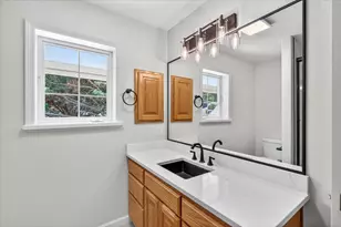 1544 Satellite, Medford, OR 97504 - Photo 55