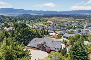 1544 Satellite, Medford, OR 97504 - Photo 27