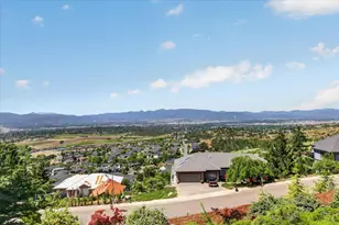 1544 Satellite, Medford, OR 97504 - Photo 29