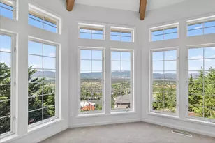 1544 Satellite, Medford, OR 97504 - Photo 13
