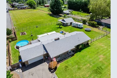 2821 S River Road, Grants Pass, OR 97527 - Photo 3