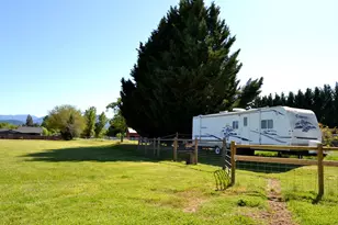 2821 S River Rd, Grants Pass, OR 97527 - Photo 41