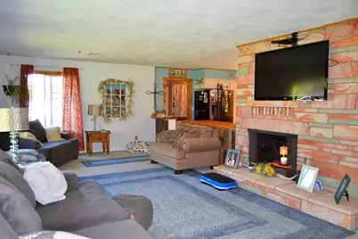 2821 S River Road, Grants Pass, OR 97527 - Photo 3