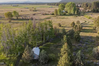 30242 Highway 97 N, Chiloquin, OR 97624 - Photo 37