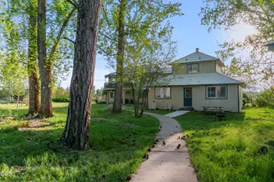 30242 Hwy 97 N, Chiloquin, OR 97624 - Photo 9