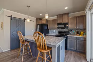 34234 Glen Dr, Chiloquin, OR 97624 - Photo 5