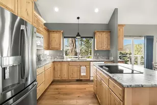 1938 Osprey Dr, Redmond, OR 97756 - Photo 15