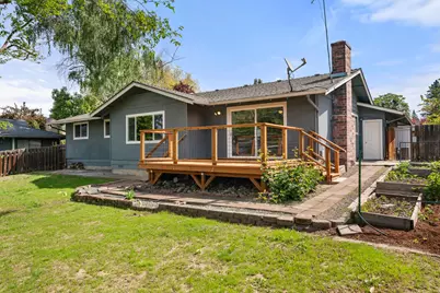 567 N Stoneham, Medford, OR 97504 - Photo 27