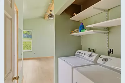 5520 Riverbanks Road, Grants Pass, OR 97527 - Photo 11