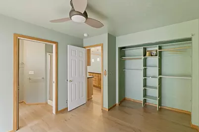 5520 Riverbanks Road, Grants Pass, OR 97527 - Photo 9