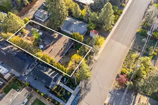 644 NE Norton Ave, Bend, OR 97701 - Photo 37