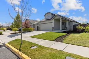 2426 NW Ivy Way, Redmond, OR 97756 - Photo 27