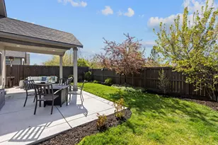 2426 NW Ivy Way, Redmond, OR 97756 - Photo 23