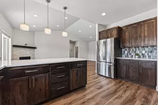 4946 SW Zenith Ave, Redmond, OR 97756 - Photo 5