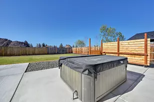 4946 SW Zenith Ave, Redmond, OR 97756 - Photo 27