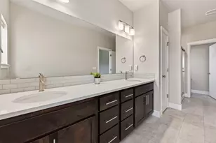 4946 SW Zenith Ave, Redmond, OR 97756 - Photo 13