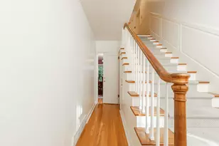 719 NW 3rd St, Grants Pass, OR 97526 - Photo 9