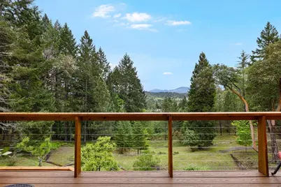 944 Sleepy Hollow Loop, Grants Pass, OR 97527 - Photo 19