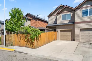 7665 24th St, White City, OR 97503 - Photo 9