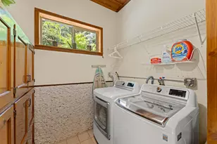 2175 Birdseye Creek Rd, Gold Hill, OR 97525 - Photo 17