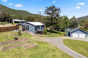 621 Sardine Creek Rd, Gold Hill, OR 97525 - Photo 31