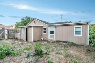 2360 Redwood Ave, Grants Pass, OR 97527 - Photo 15