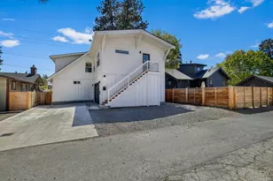 84 NW Portland Ave, Bend, OR 97703 - Photo 43