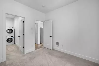 84 NW Portland Avenue, Bend, OR 97703 - Photo 39