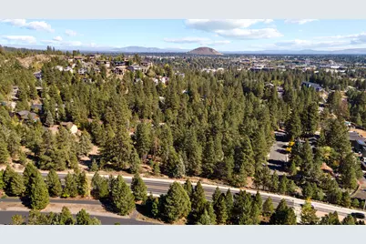 1961 SW Knoll Avenue, Bend, OR 97702 - Photo 51