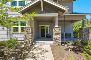 19158 NW Chiloquin Dr, Bend, OR 97703 - Photo 11