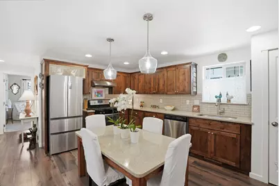 240 NW 30th Street, Redmond, OR 97756 - Photo 7