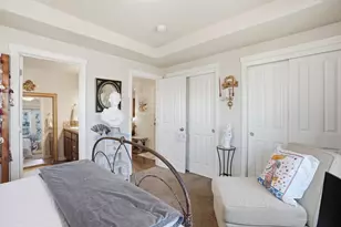 240 NW 30th St, Redmond, OR 97756 - Photo 11
