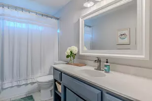 1676 Edgevale Ave, Medford, OR 97504 - Photo 17