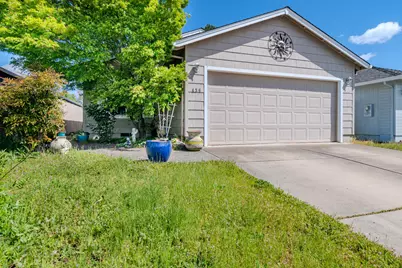436 St Clair Way, Eagle Point, OR 97524 - Photo 1
