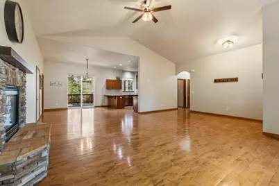 6352 Sanderling Road, Klamath Falls, OR 97601 - Photo 15
