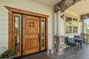 597 Pierce Rd, Medford, OR 97504 - Photo 7