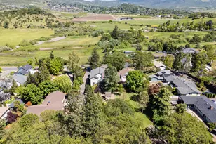 597 Pierce Rd, Medford, OR 97504 - Photo 73