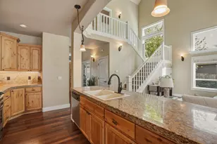 20921 Sage Creek Dr, Bend, OR 97702 - Photo 9
