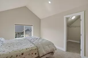 20921 Sage Creek Dr, Bend, OR 97702 - Photo 23