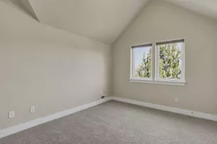 20921 Sage Creek Dr, Bend, OR 97702 - Photo 27