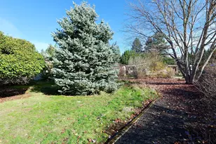 501 Buckhorn Ln, Shady Cove, OR 97539 - Photo 39