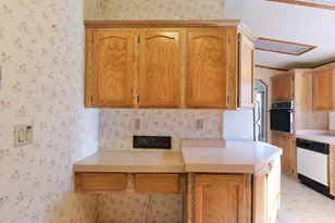 501 Buckhorn Ln, Shady Cove, OR 97539 - Photo 21