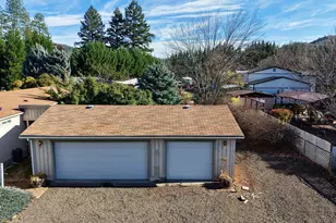 501 Buckhorn Ln, Shady Cove, OR 97539 - Photo 11